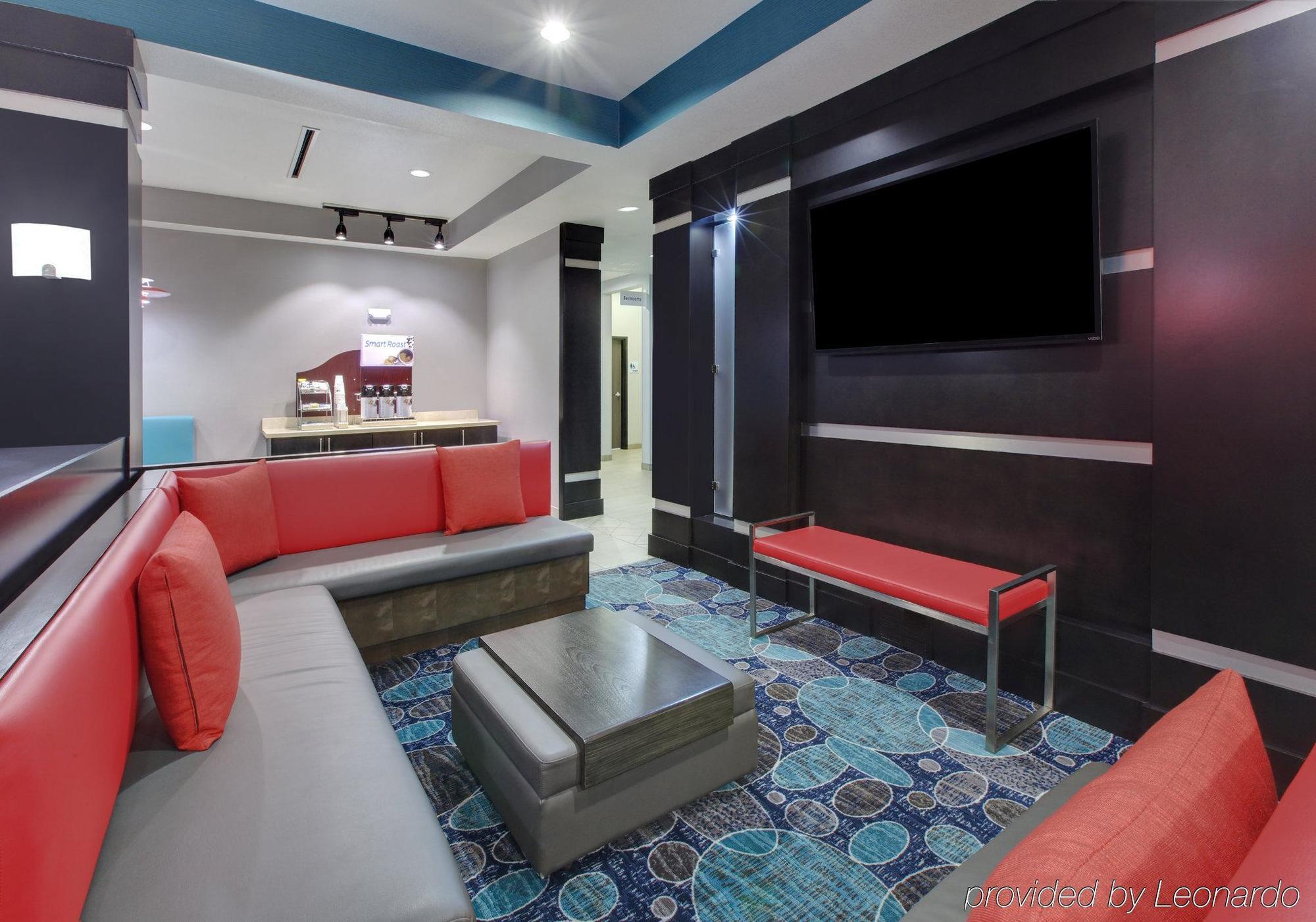 La Quinta Inn & Suites By Wyndham Northlake Ft. Worth Elizabethtown Dış mekan fotoğraf