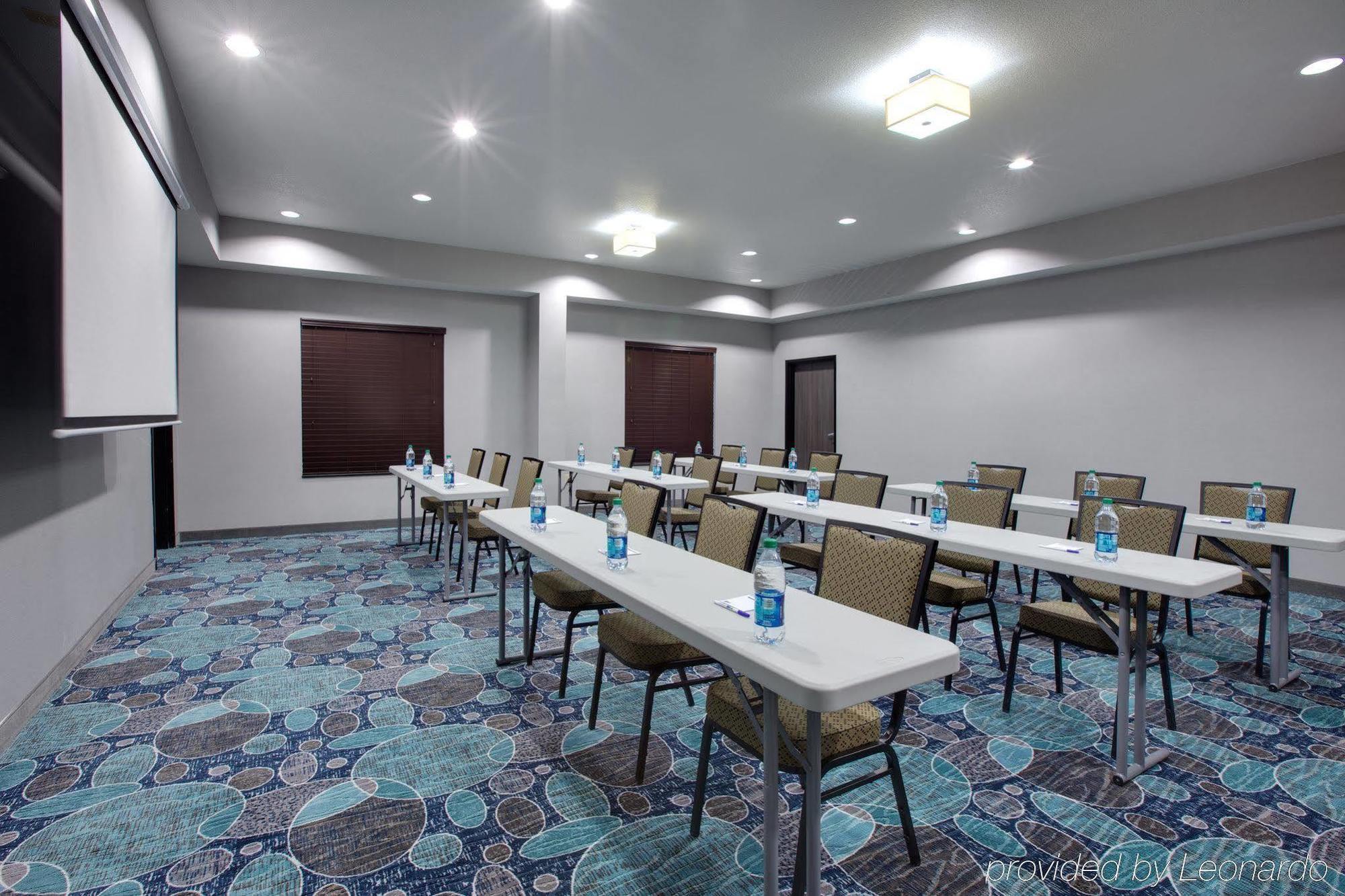 La Quinta Inn & Suites By Wyndham Northlake Ft. Worth Elizabethtown Dış mekan fotoğraf